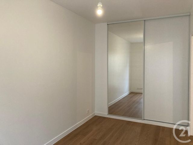 Appartement a louer suresnes - 2 pièce(s) - 44.5 m2 - Surfyn