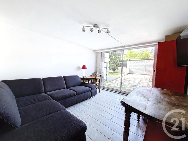 Maison a vendre  - 5 pièce(s) - 122.7 m2 - Surfyn