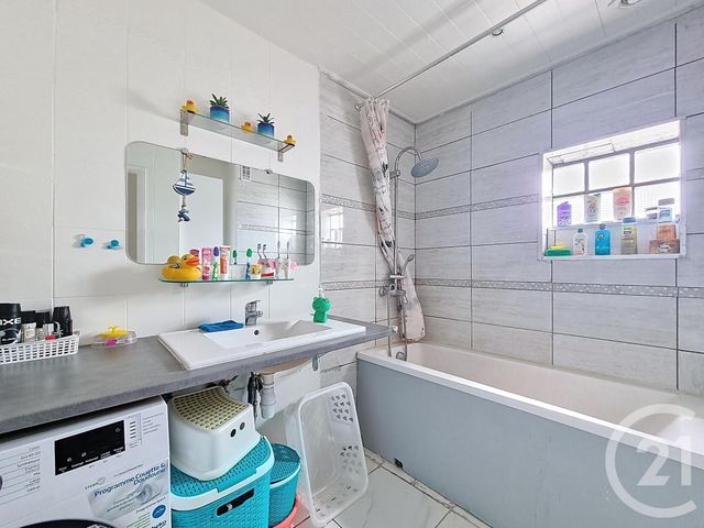 Appartement F3 &agrave; vendre - 3 pi&egrave;ces - 63,73 m2 - Colombes - 92 - ILE-DE-FRANCE