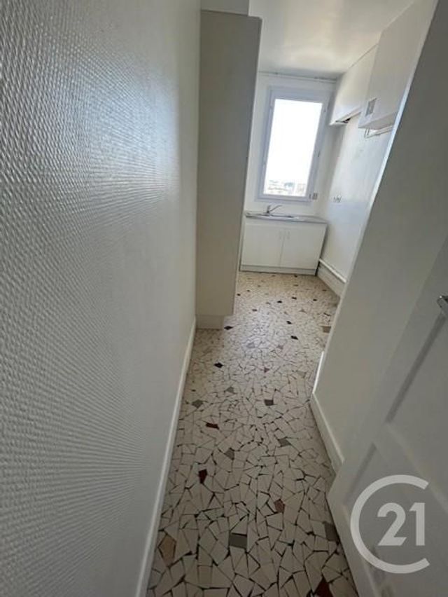 Appartement &agrave; louer - 2 pi&egrave;ces - 36,17 m2 - Colombes - 92 - ILE-DE-FRANCE