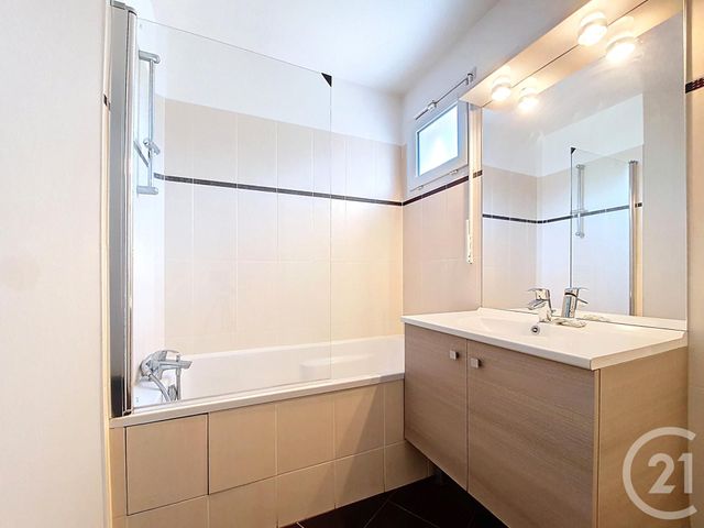 Appartement F3 à vendre - 3 pièces - 67,69 m2 - Asnieres Sur Seine - 92 - ILE-DE-FRANCE