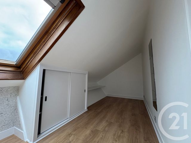 Appartement F3 &agrave; louer - 3 pi&egrave;ces - 42,64 m2 - Rueil Malmaison - 92 - ILE-DE-FRANCE