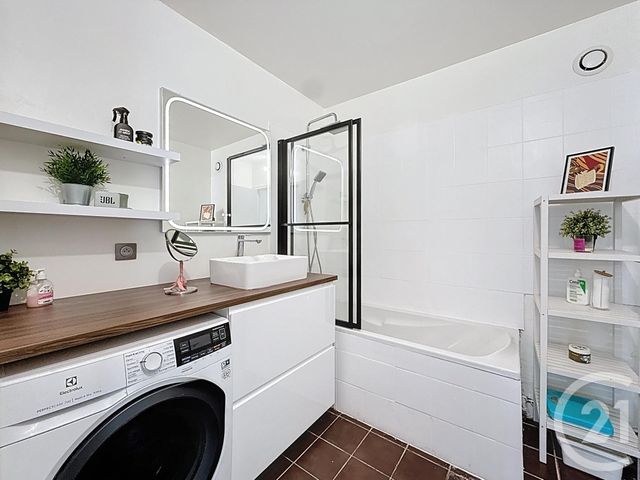 Appartement F5 à vendre - 5 pièces - 93,25 m2 - Colombes - 92 - ILE-DE-FRANCE