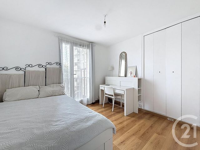 Appartement F5 à vendre - 5 pièces - 93,25 m2 - Colombes - 92 - ILE-DE-FRANCE