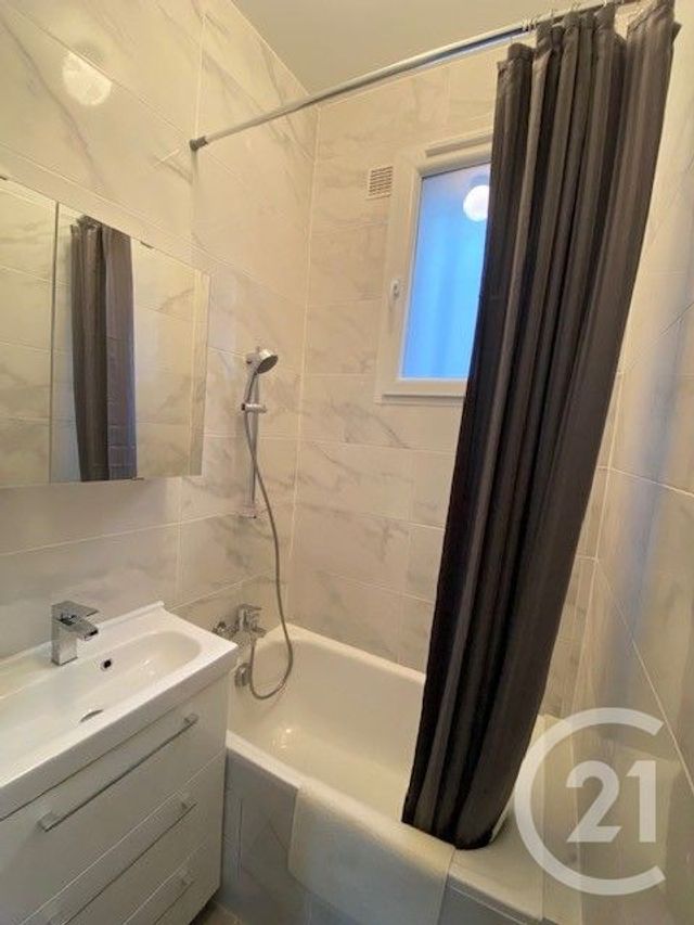 Appartement à louer - 2 pièces - 34 m2 - Asnieres Sur Seine - 92 - ILE-DE-FRANCE