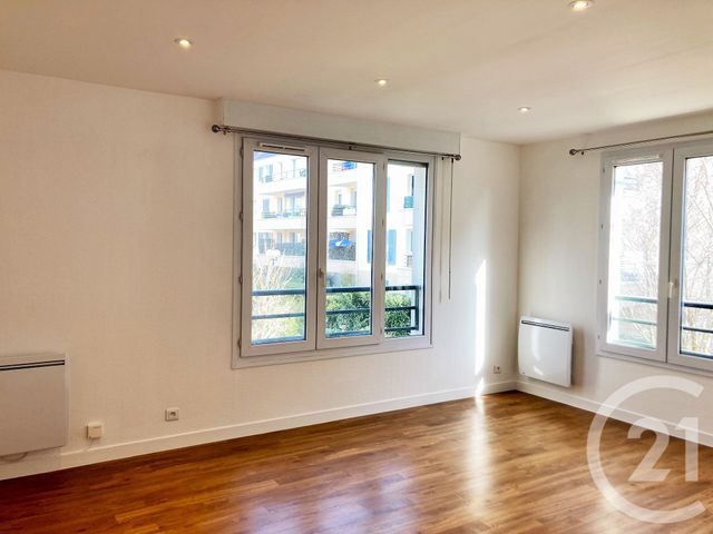 Appartement F2 &agrave; louer - 2 pi&egrave;ces - 46,38 m2 - Rueil Malmaison - 92 - ILE-DE-FRANCE