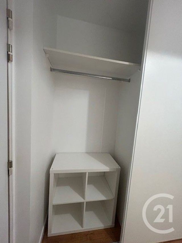 Appartement F1 &agrave; louer - 1 pi&egrave;ce - 32 m2 - Colombes - 92 - ILE-DE-FRANCE