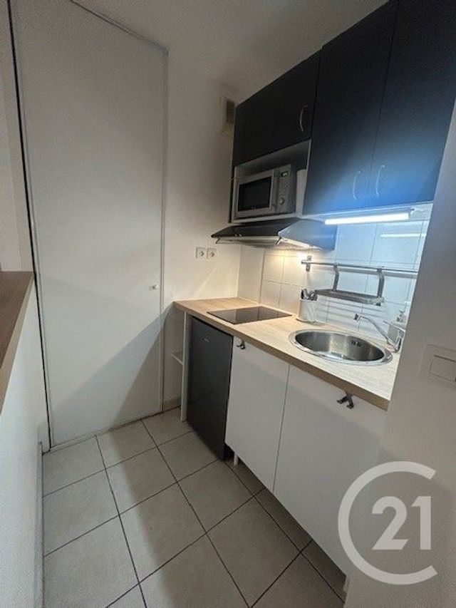 Appartement F1 &agrave; louer - 1 pi&egrave;ce - 32 m2 - Colombes - 92 - ILE-DE-FRANCE