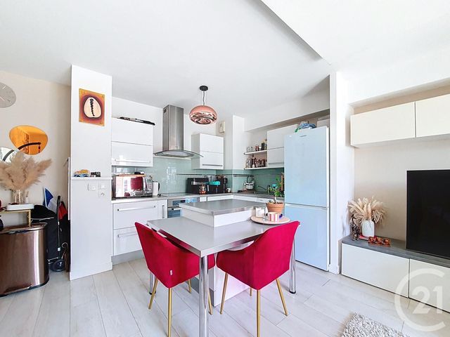 Appartement F3 &agrave; vendre - 3 pi&egrave;ces - 60,81 m2 - Colombes - 92 - ILE-DE-FRANCE