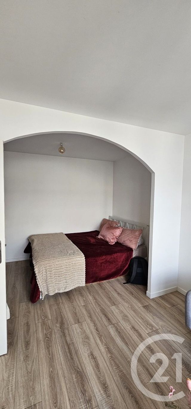 Appartement F1 à louer ASNIERES SUR SEINE