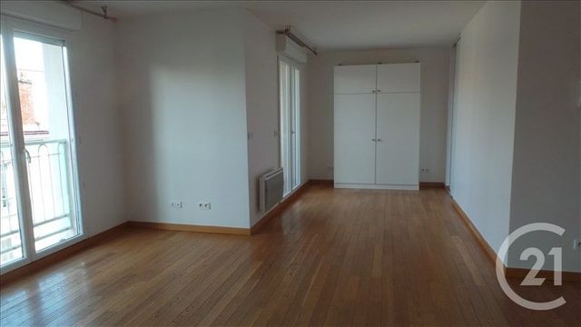 Appartement Studio à louer - 1 pièce - 41 m2 - Asnieres Sur Seine - 92 - ILE-DE-FRANCE