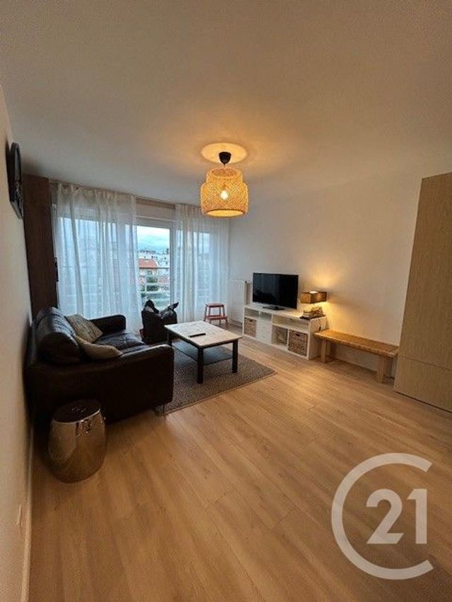 Appartement &agrave; louer - 3 pi&egrave;ces - 62 m2 - Colombes - 92 - ILE-DE-FRANCE