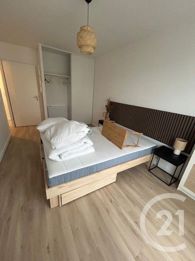 Appartement &agrave; louer - 3 pi&egrave;ces - 62 m2 - Colombes - 92 - ILE-DE-FRANCE