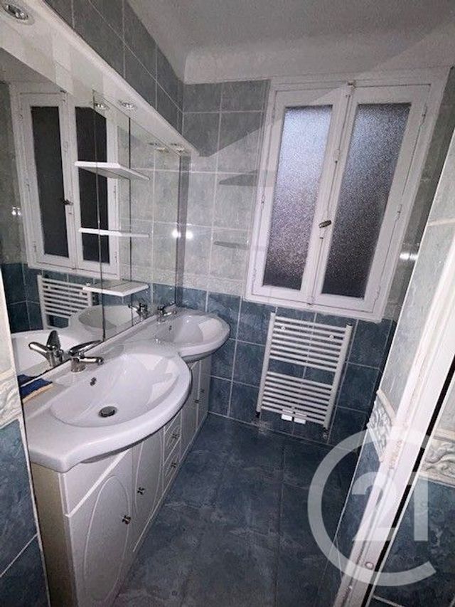 Appartement F3 &agrave; louer - 3 pi&egrave;ces - 71 m2 - Asnieres Sur Seine - 92 - ILE-DE-FRANCE