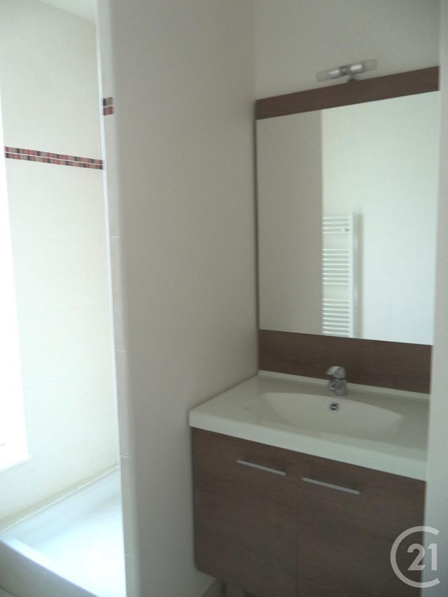 Appartement F1 &agrave; louer - 1 pi&egrave;ce - 29,11 m2 - Colombes - 92 - ILE-DE-FRANCE