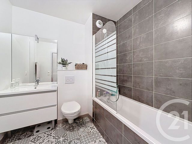 Appartement F4 &agrave; vendre - 4 pi&egrave;ces - 92,19 m2 - Colombes - 92 - ILE-DE-FRANCE