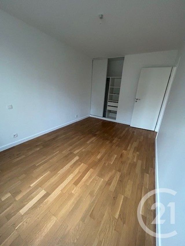 Appartement &agrave; louer - 2 pi&egrave;ces - 45 m2 - Bois Colombes - 92 - ILE-DE-FRANCE