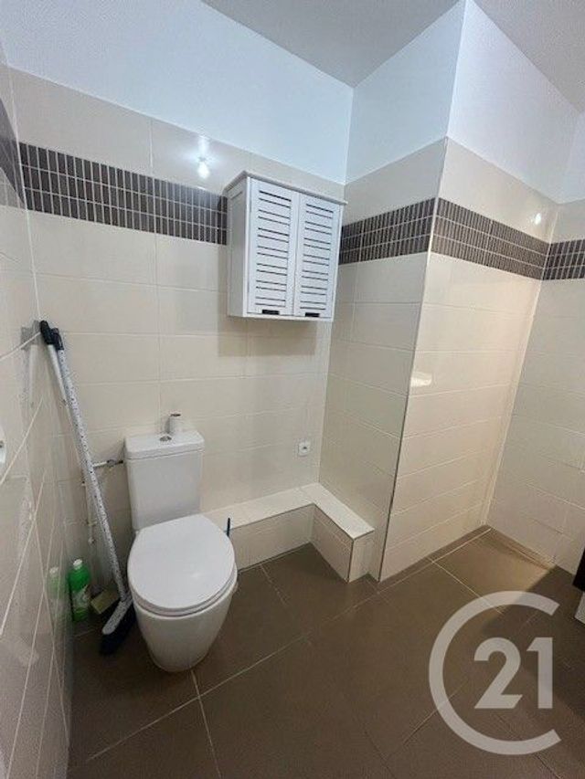 Appartement &agrave; louer - 2 pi&egrave;ces - 45 m2 - Bois Colombes - 92 - ILE-DE-FRANCE