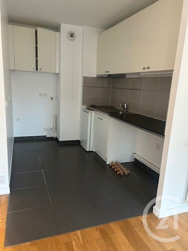 Appartement &agrave; louer - 2 pi&egrave;ces - 45 m2 - Bois Colombes - 92 - ILE-DE-FRANCE