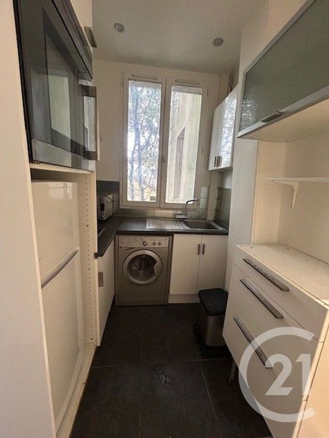 Appartement &agrave; louer - 2 pi&egrave;ces - 32 m2 - Colombes - 92 - ILE-DE-FRANCE