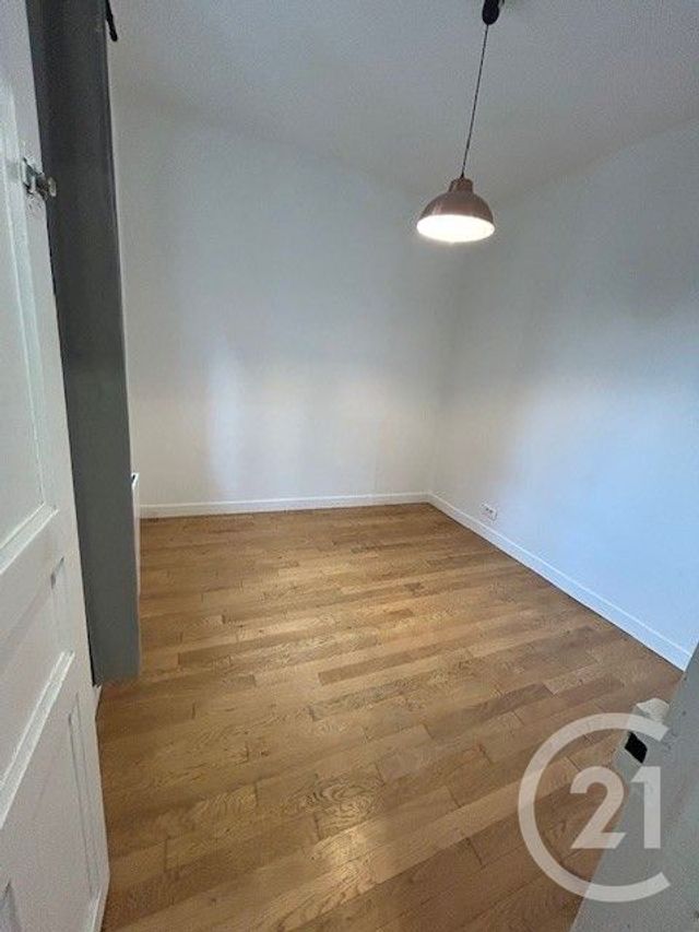 Appartement &agrave; louer - 2 pi&egrave;ces - 32 m2 - Colombes - 92 - ILE-DE-FRANCE