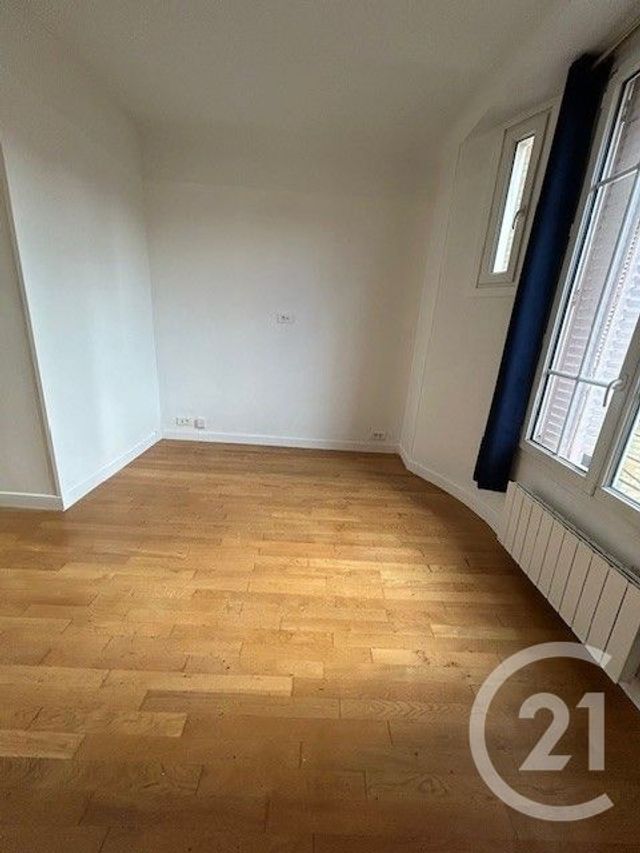 Appartement &agrave; louer - 2 pi&egrave;ces - 32 m2 - Colombes - 92 - ILE-DE-FRANCE