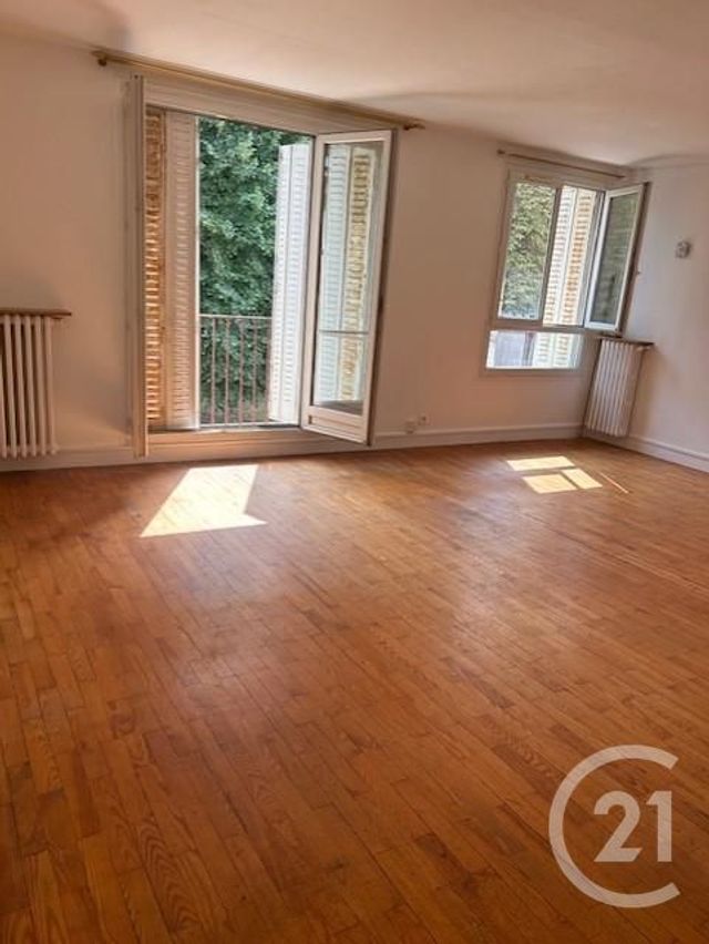 Appartement F3 &agrave; louer - 3 pi&egrave;ces - 64,54 m2 - Colombes - 92 - ILE-DE-FRANCE