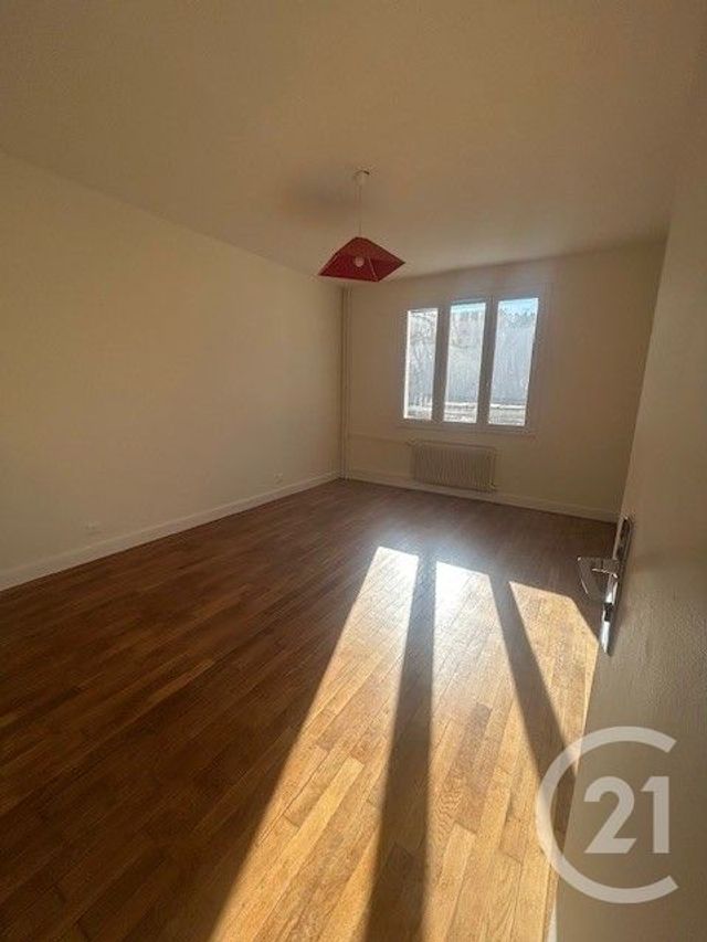 Appartement F3 &agrave; louer - 3 pi&egrave;ces - 82 m2 - Bezons - 95 - ILE-DE-FRANCE