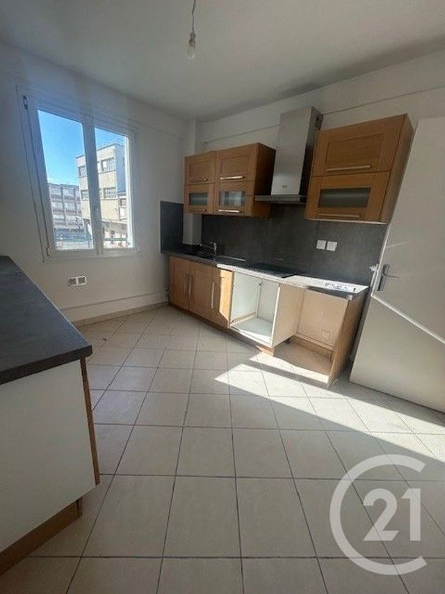 Appartement F3 &agrave; louer - 3 pi&egrave;ces - 82 m2 - Bezons - 95 - ILE-DE-FRANCE