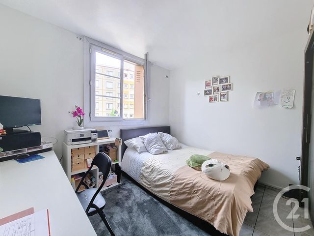 Appartement F4 &agrave; vendre - 4 pi&egrave;ces - 67,49 m2 - Colombes - 92 - ILE-DE-FRANCE