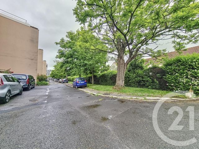 Appartement F4 &agrave; vendre - 4 pi&egrave;ces - 67,49 m2 - Colombes - 92 - ILE-DE-FRANCE