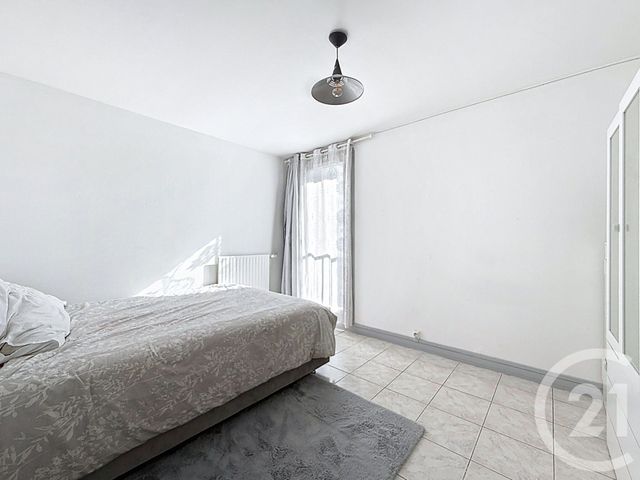 Appartement F5 &agrave; vendre - 5 pi&egrave;ces - 93,25 m2 - Colombes - 92 - ILE-DE-FRANCE