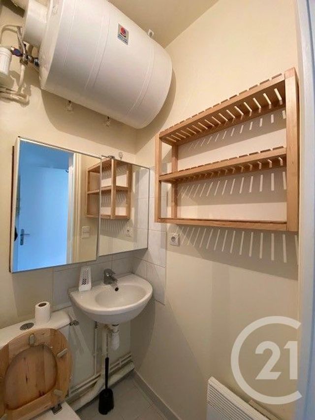 Appartement F2 &agrave; louer - 2 pi&egrave;ces - 28 m2 - Asnieres Sur Seine - 92 - ILE-DE-FRANCE