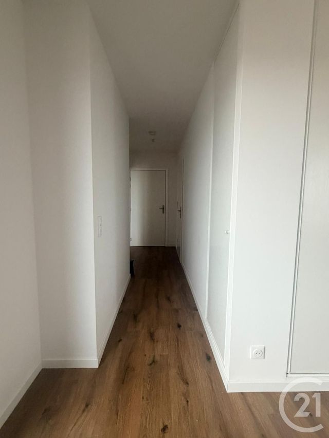 Appartement &agrave; louer - 2 pi&egrave;ces - 42 m2 - Colombes - 92 - ILE-DE-FRANCE
