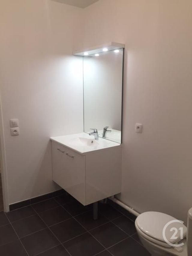Appartement F2 &agrave; louer - 2 pi&egrave;ces - 43,83 m2 - Colombes - 92 - ILE-DE-FRANCE