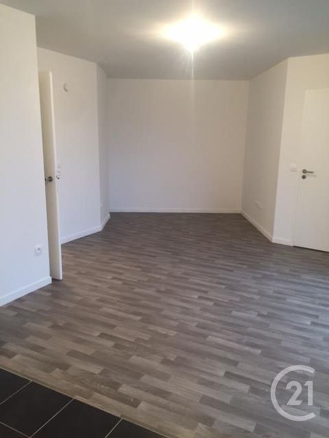Appartement F2 &agrave; louer - 2 pi&egrave;ces - 43,83 m2 - Colombes - 92 - ILE-DE-FRANCE