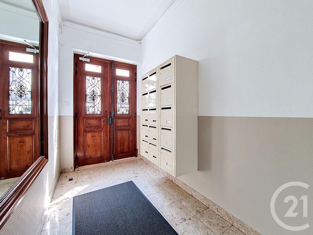 Appartement F4 &agrave; vendre - 4 pi&egrave;ces - 64,68 m2 - La Garenne Colombes - 92 - ILE-DE-FRANCE