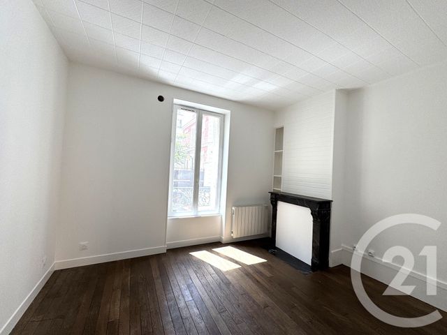 Appartement F2 &agrave; louer - 2 pi&egrave;ces - 26,75 m2 - Puteaux - 92 - ILE-DE-FRANCE