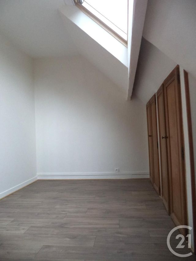 Appartement F3 &agrave; louer - 3 pi&egrave;ces - 46,98 m2 - Colombes - 92 - ILE-DE-FRANCE