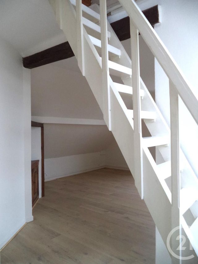 Appartement F3 &agrave; louer - 3 pi&egrave;ces - 46,98 m2 - Colombes - 92 - ILE-DE-FRANCE