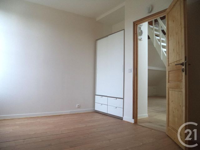 Appartement F3 &agrave; louer - 3 pi&egrave;ces - 46,98 m2 - Colombes - 92 - ILE-DE-FRANCE