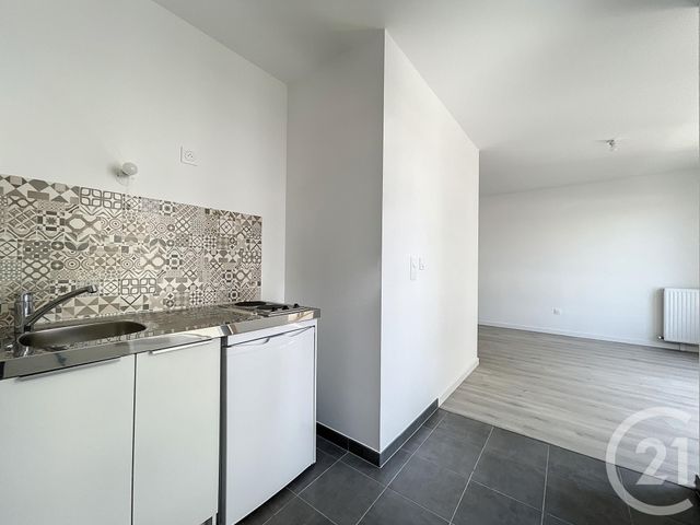 Appartement F1 &agrave; louer - 1 pi&egrave;ce - 29,10 m2 - Colombes - 92 - ILE-DE-FRANCE