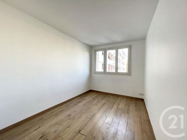 Appartement F4 &agrave; louer - 4 pi&egrave;ces - 81 m2 - Colombes - 92 - ILE-DE-FRANCE