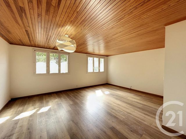 Appartement F4 &agrave; louer - 4 pi&egrave;ces - 81 m2 - Colombes - 92 - ILE-DE-FRANCE