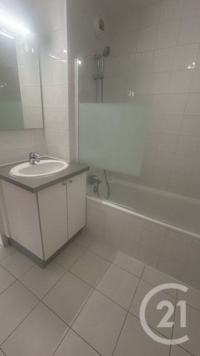 Appartement F3 &agrave; louer - 3 pi&egrave;ces - 61 m2 - Argenteuil - 95 - ILE-DE-FRANCE
