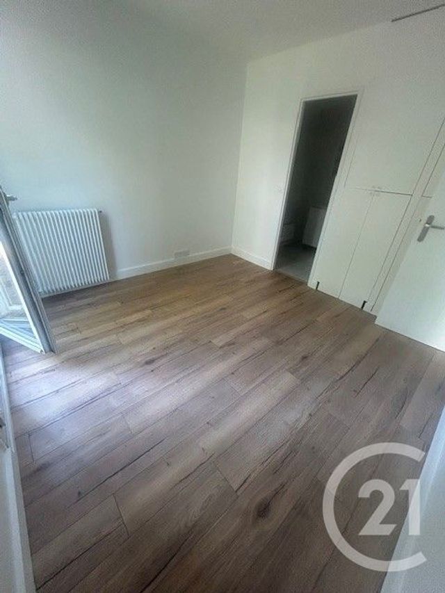 Appartement Studio &agrave; louer - 1 pi&egrave;ce - 32,32 m2 - Colombes - 92 - ILE-DE-FRANCE