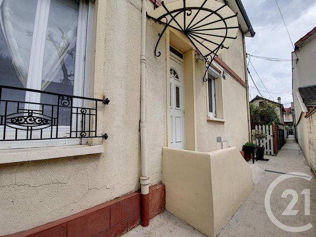 Appartement F2 &agrave; louer - 2 pi&egrave;ces - 32,76 m2 - Colombes - 92 - ILE-DE-FRANCE