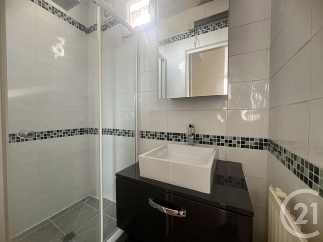 Appartement F2 &agrave; louer - 2 pi&egrave;ces - 35,83 m2 - Colombes - 92 - ILE-DE-FRANCE