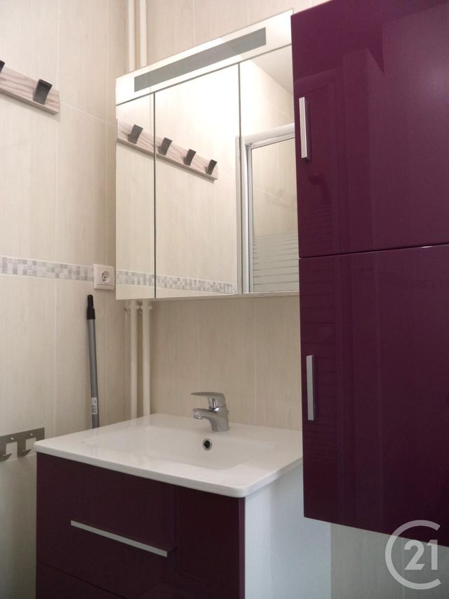 Appartement Studio &agrave; louer - 1 pi&egrave;ce - 24,46 m2 - Colombes - 92 - ILE-DE-FRANCE