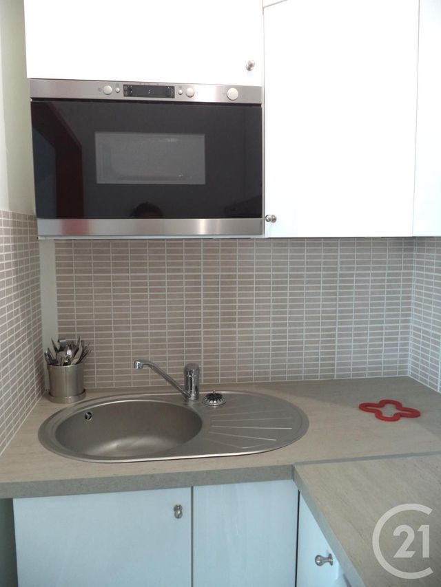 Appartement Studio &agrave; louer - 1 pi&egrave;ce - 24,46 m2 - Colombes - 92 - ILE-DE-FRANCE